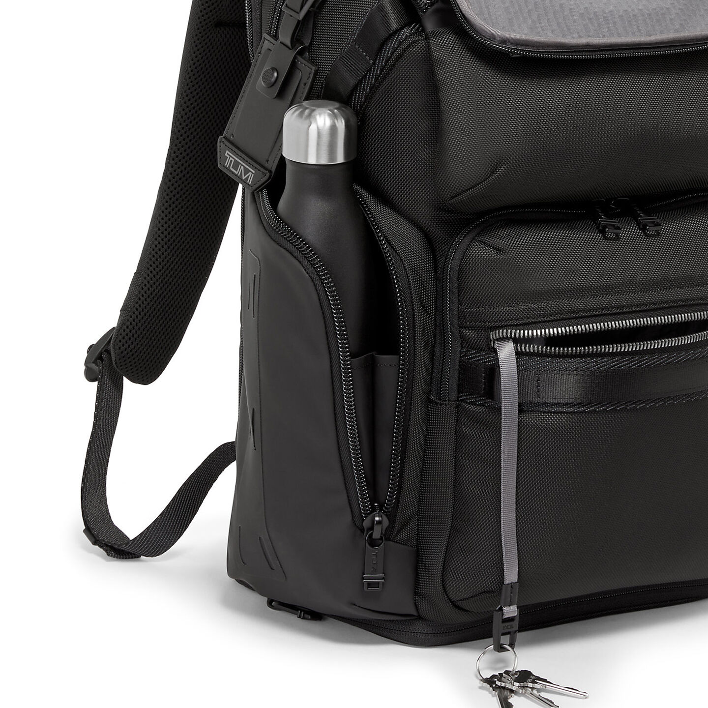 Water resistant pocket 1.jpg? 