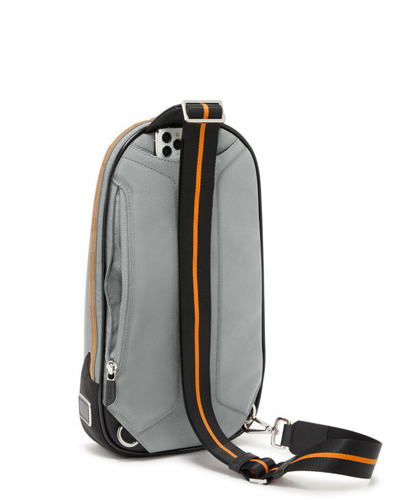 並行輸入品 アウトレット TUMI I MCLAREN トルク スリング Torque Sling | Tumi US