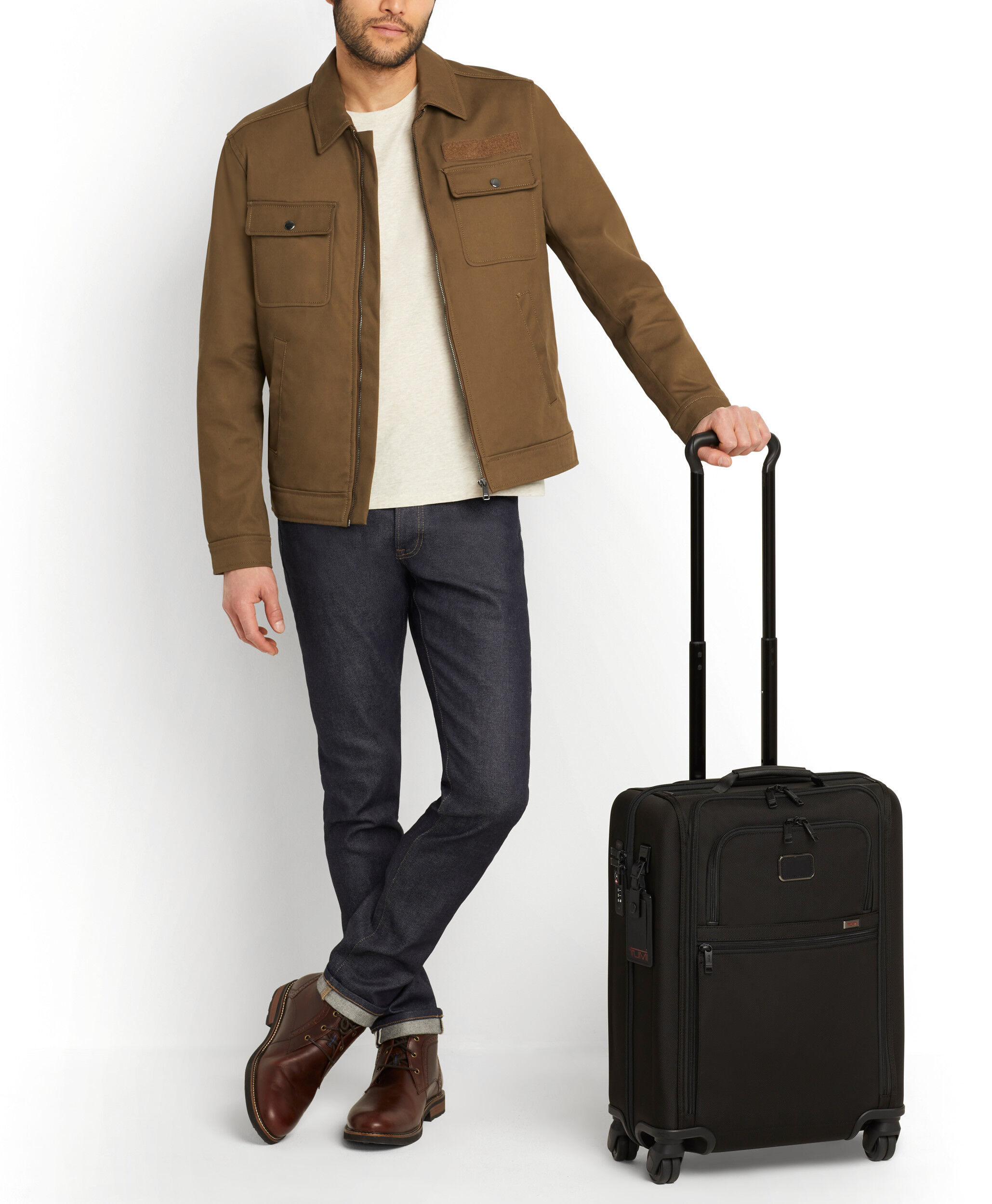 Alpha 3 International Slim Super Leger Carry-On 55 cm Black | TUMI