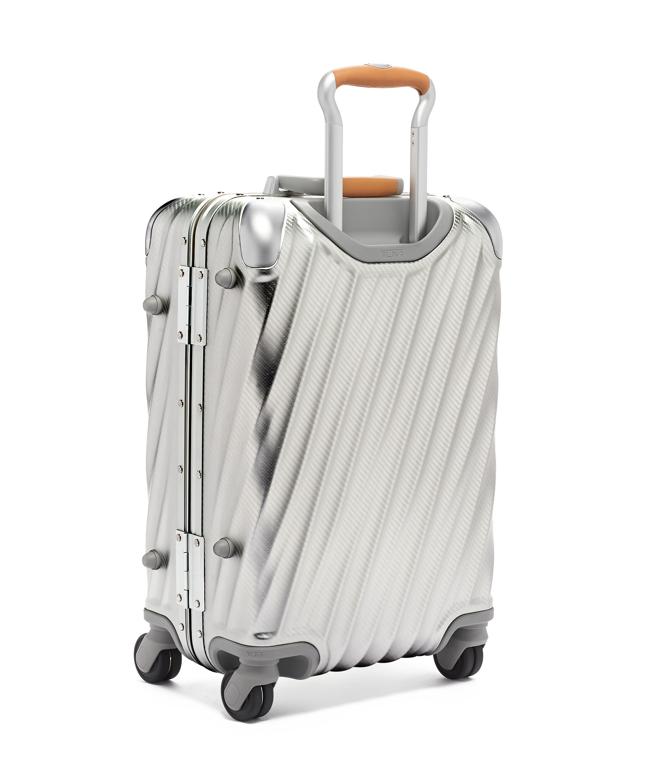 carry silver Victorinox Airox Frequent Flyer Hardside Carry-On in Silver - 612502