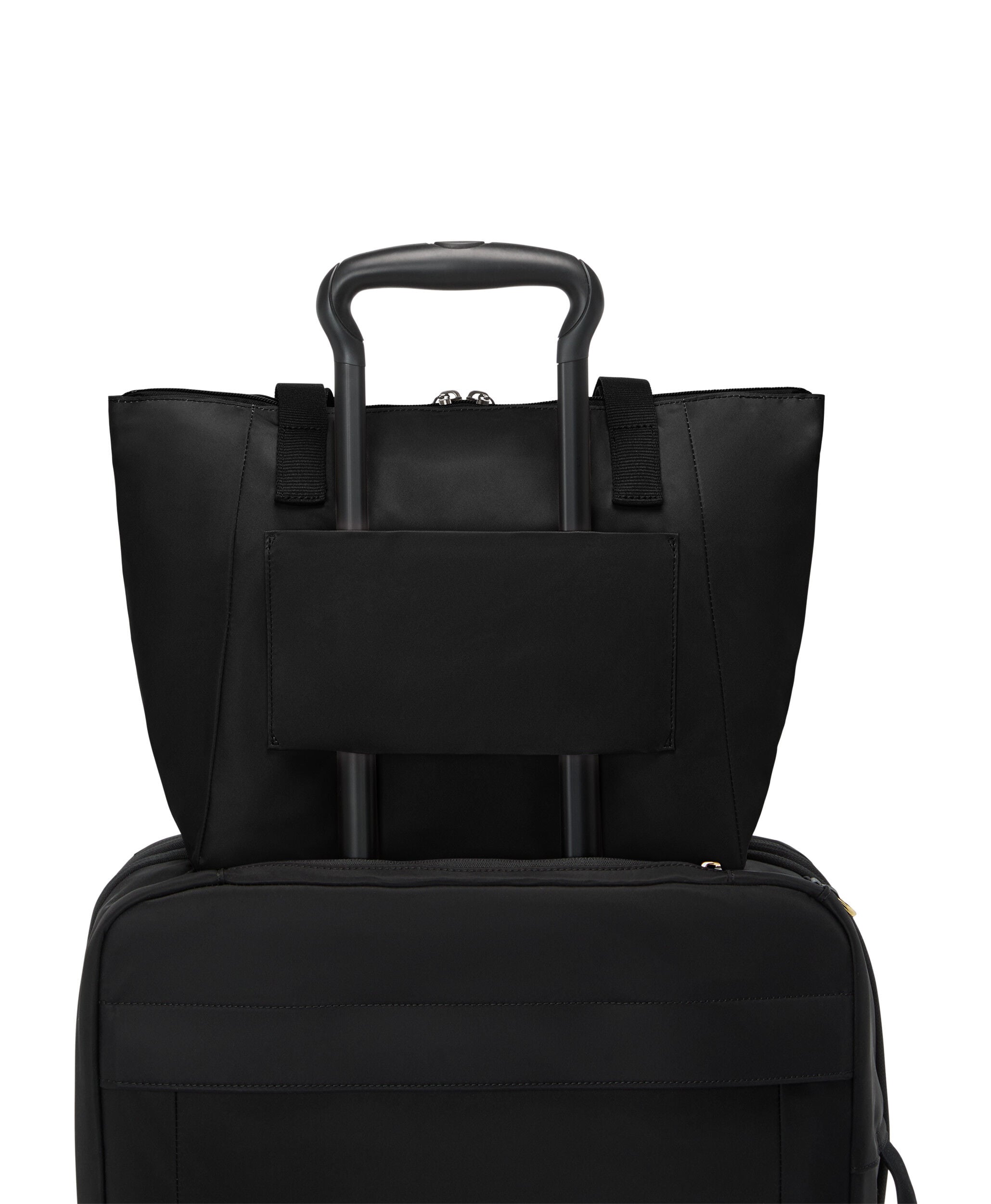 TUMI
