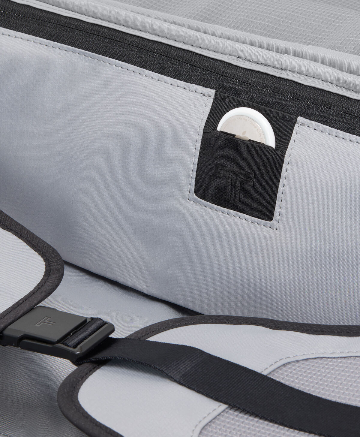 Alpha Medium Dual Access Expandable Checked