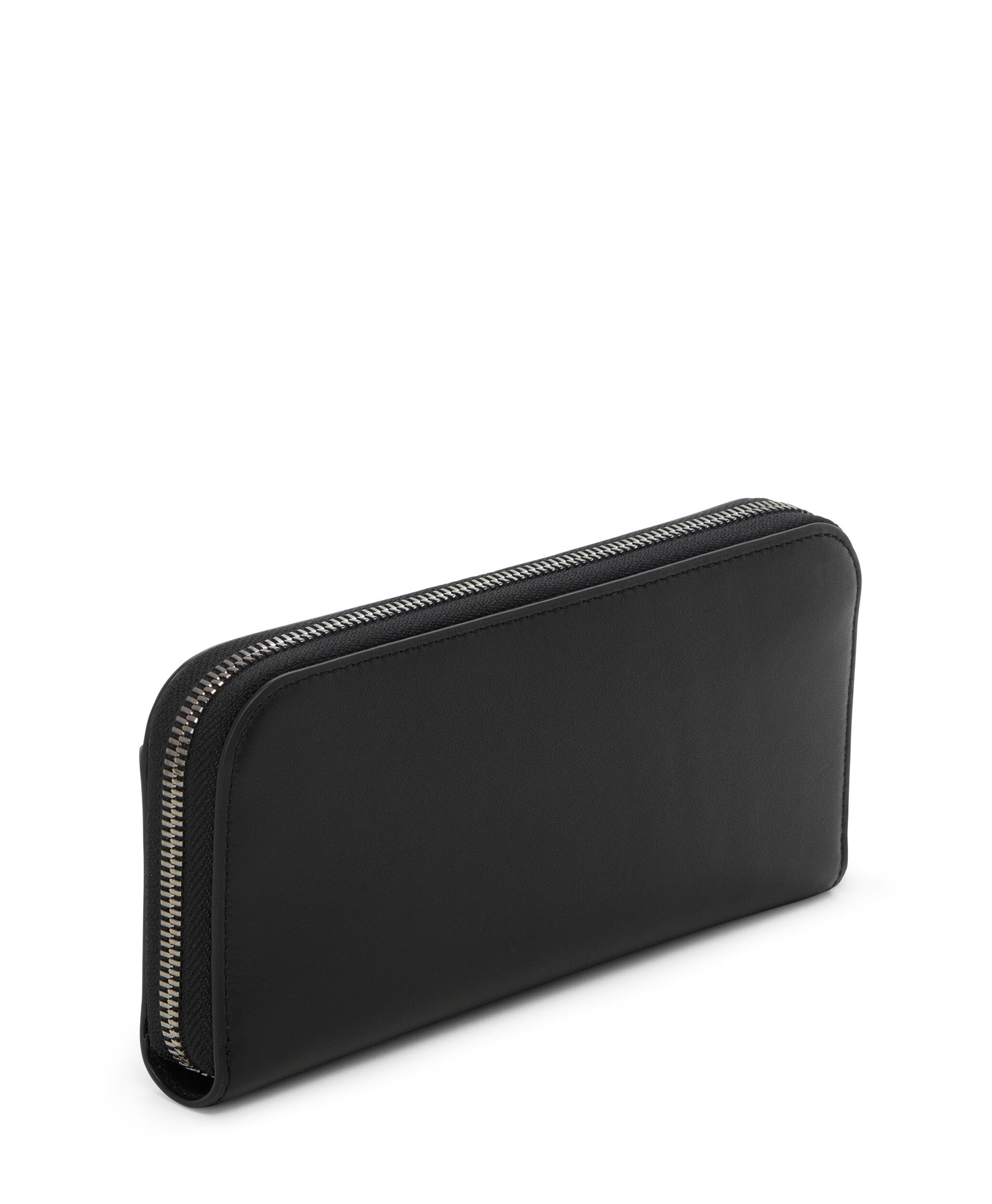 TUMI