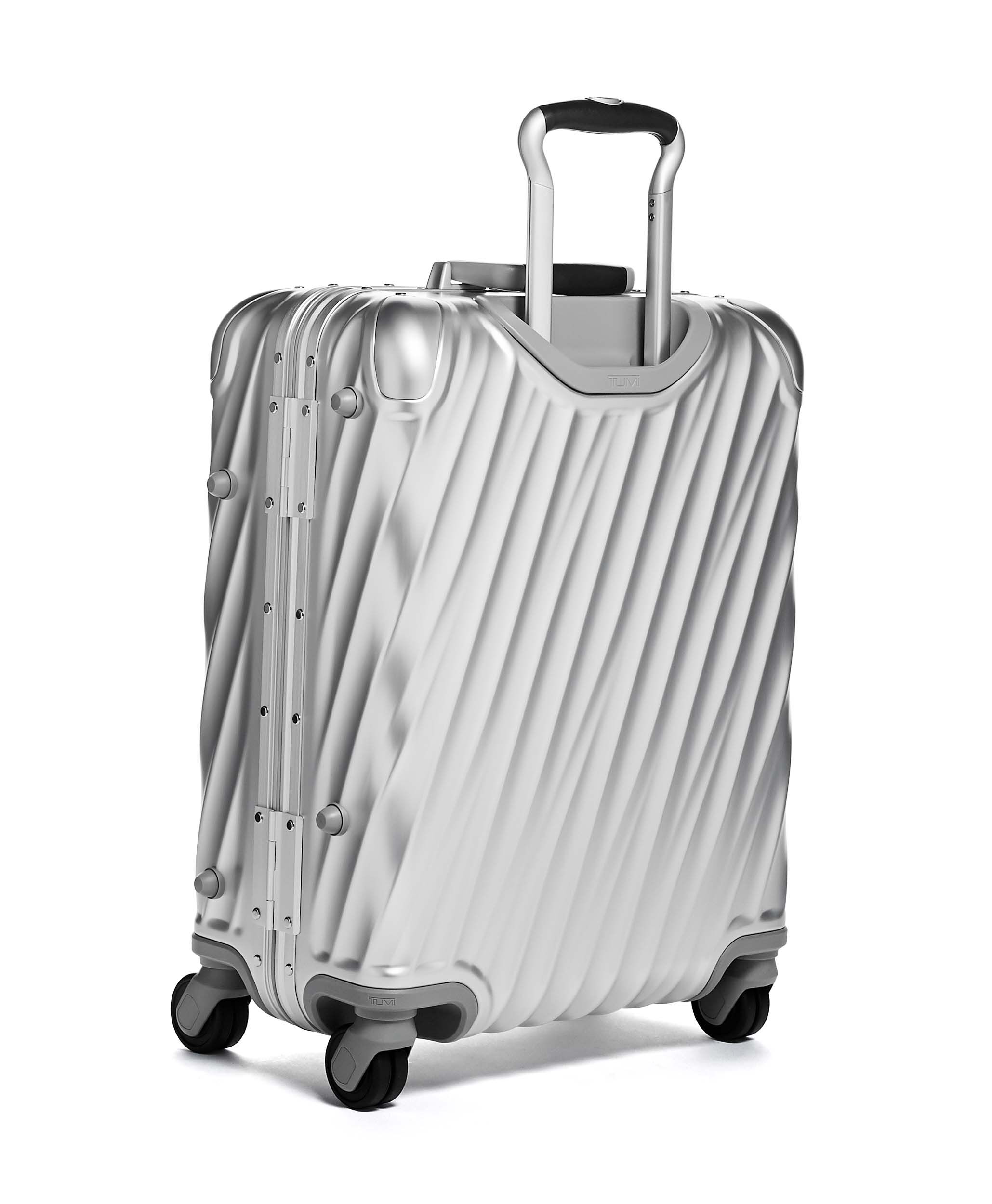 19 Degree Aluminium Continental Carry-On 56 cm Silver | TUMI