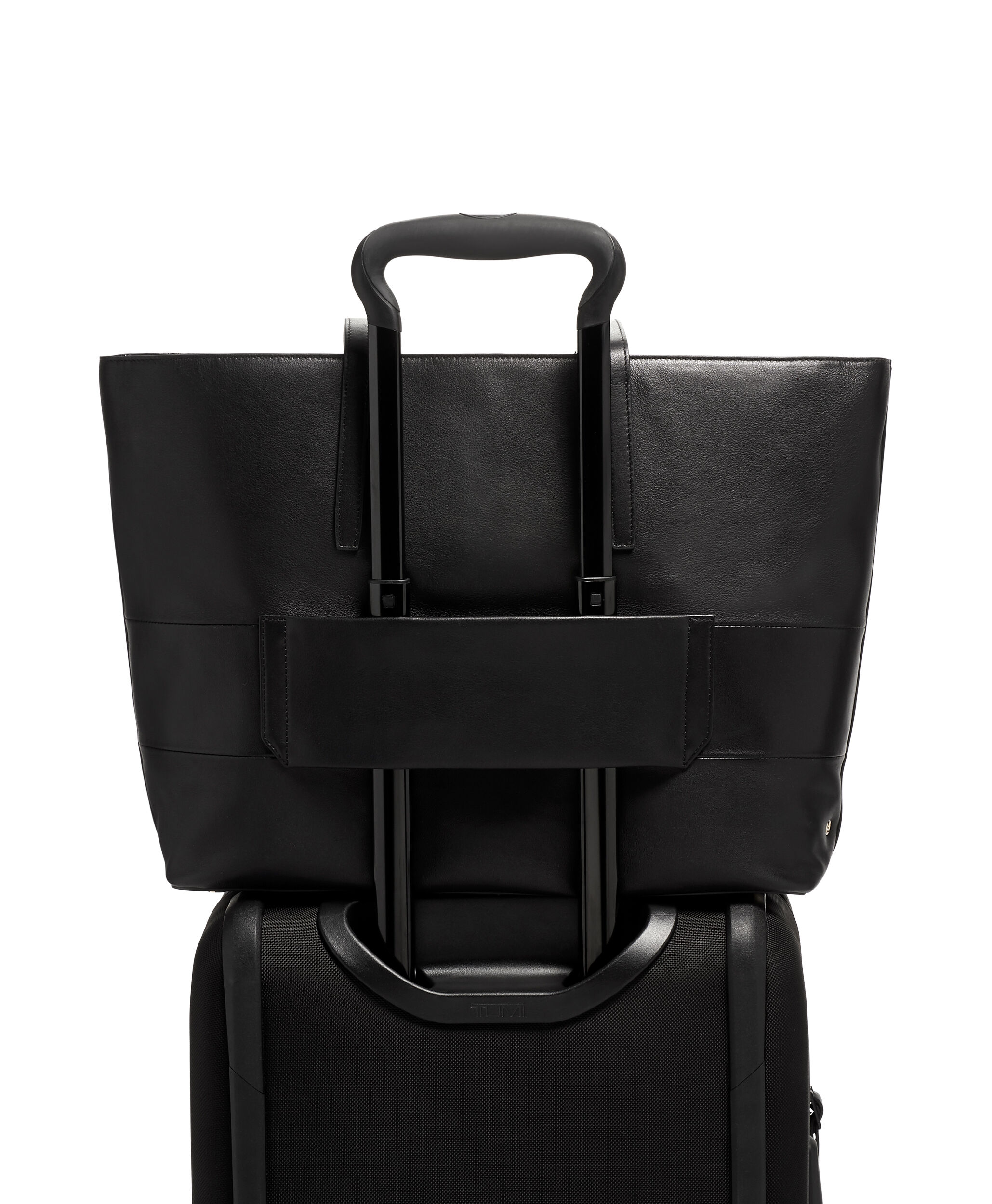 tumi large tote