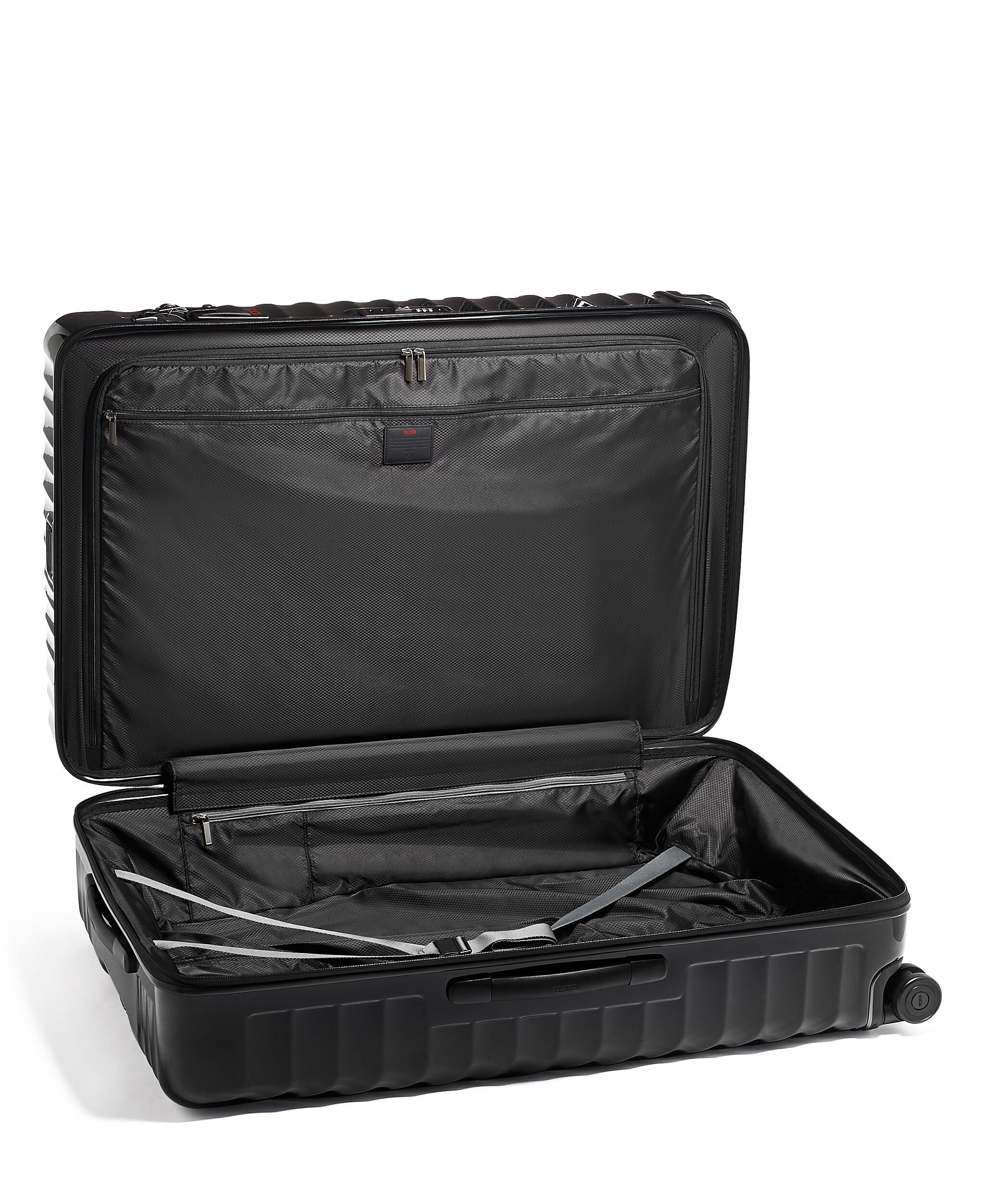 19 Degree Worldwide Trip Checked Luggage 86,5 cm Black | TUMI Germany