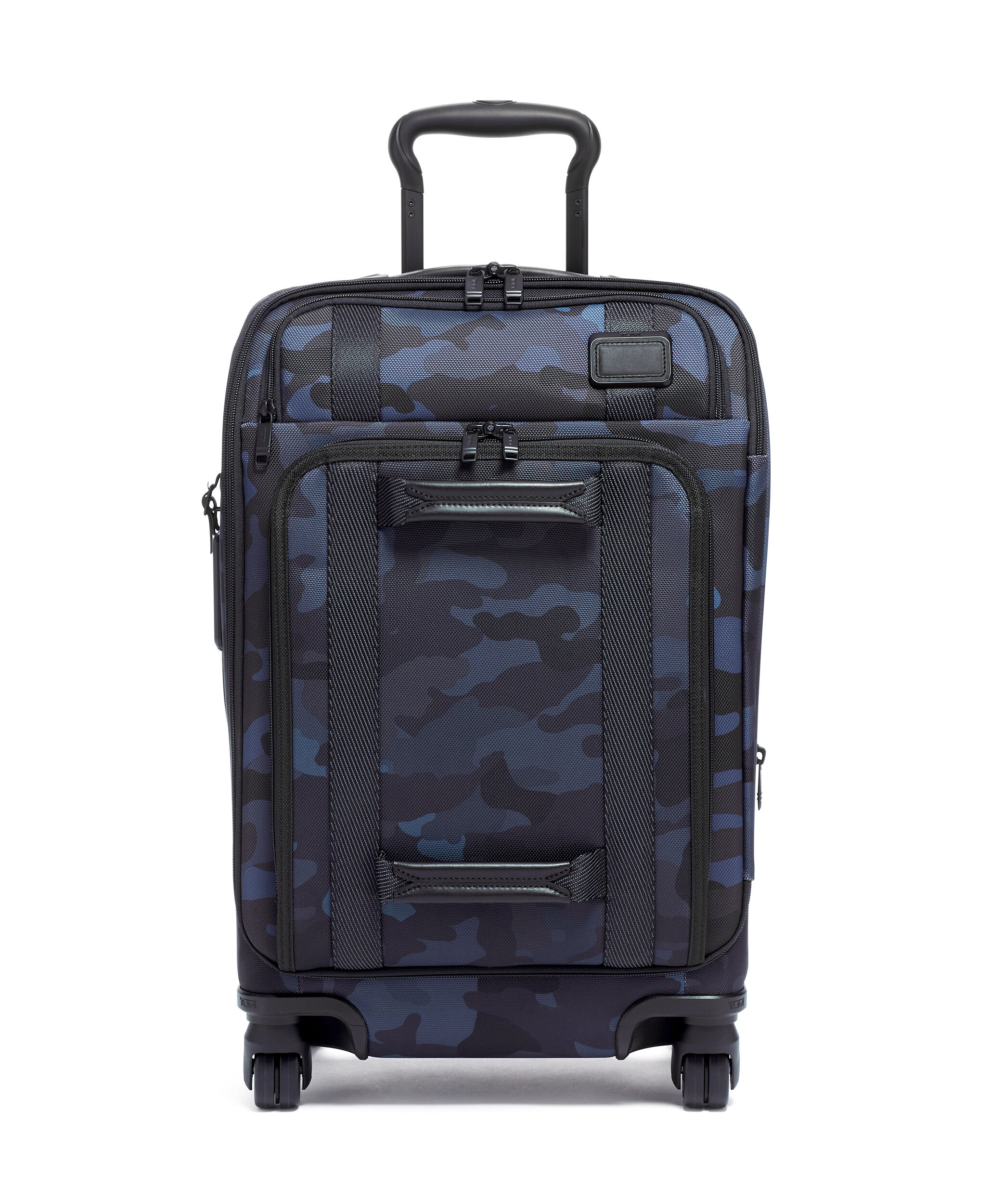 tumi 2 wheeled boarding duffel