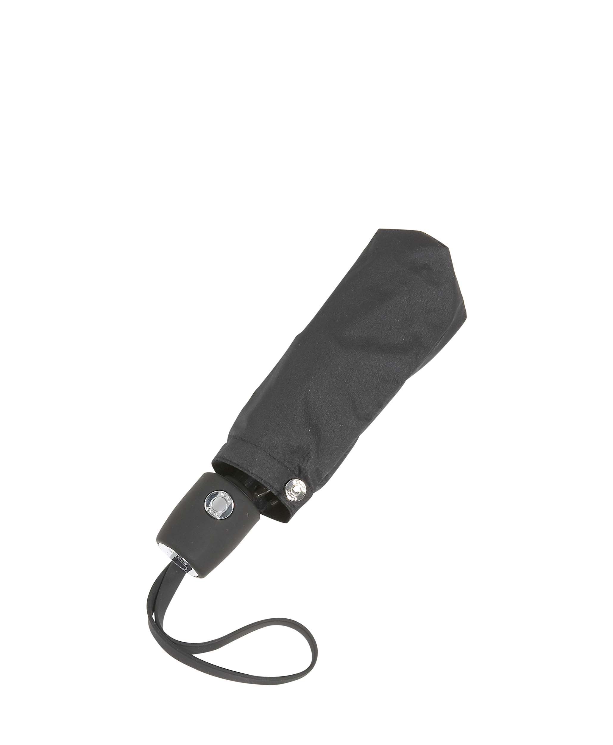 tumi medium auto close umbrella