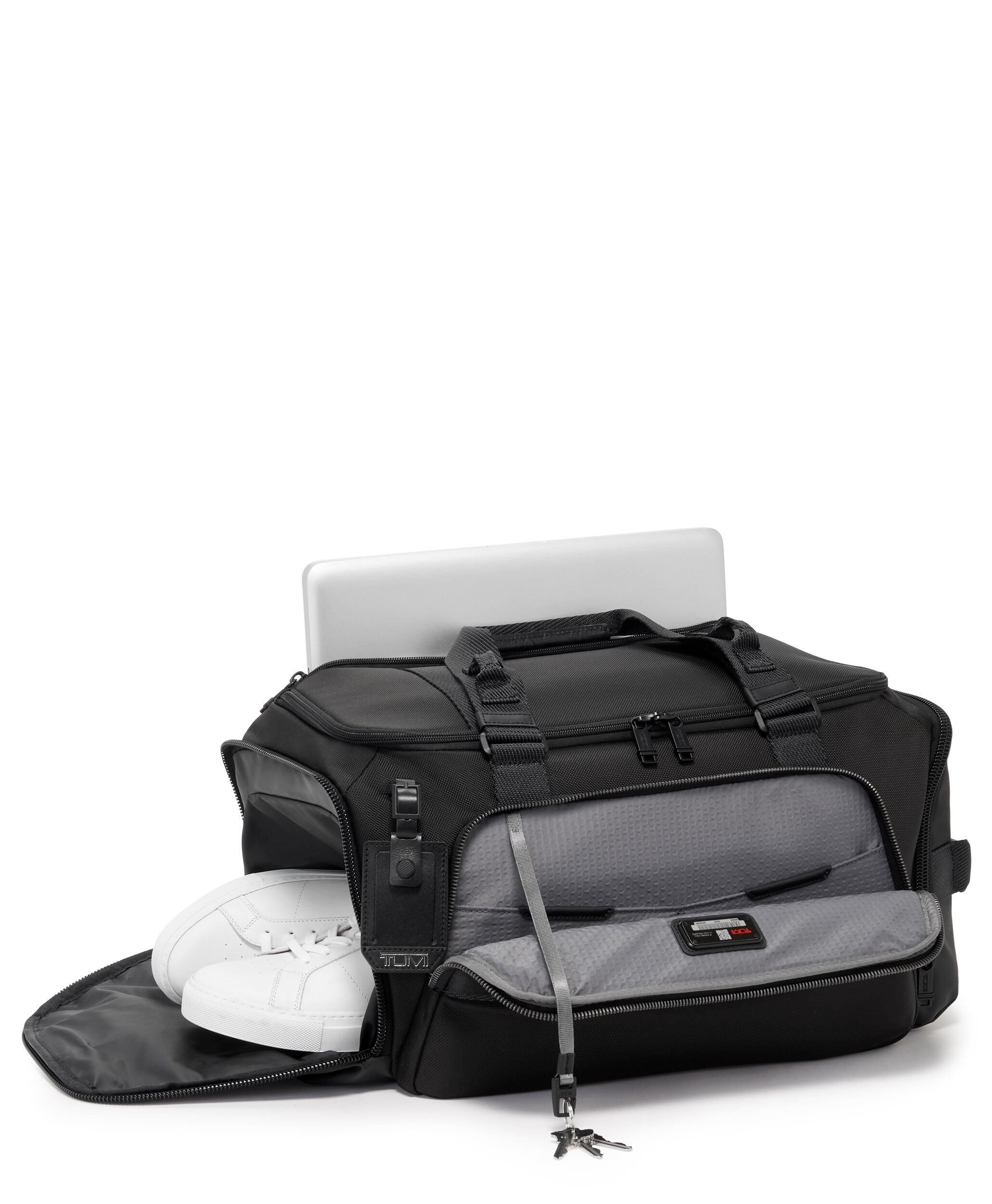 tumi expandable duffel