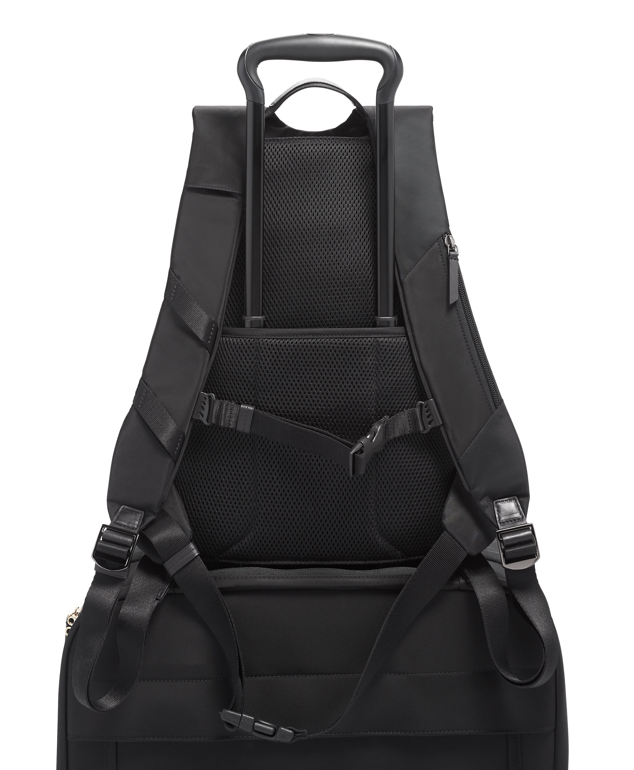 tumi sternum strap