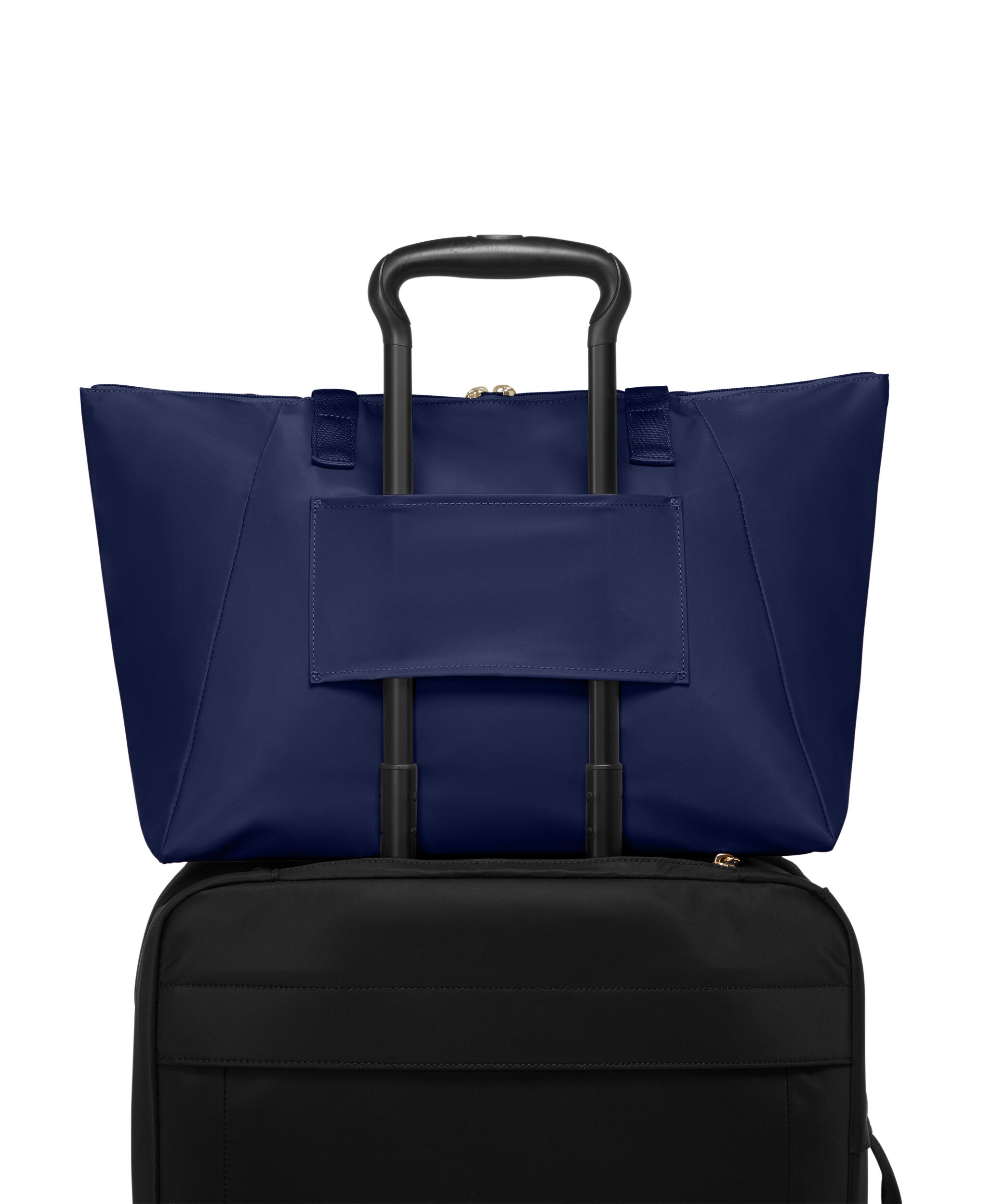 TUMI