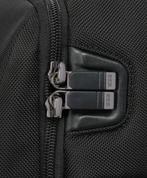 Alpha Mittelgro&szlig;er 15" Erweiterbarer Rucksack