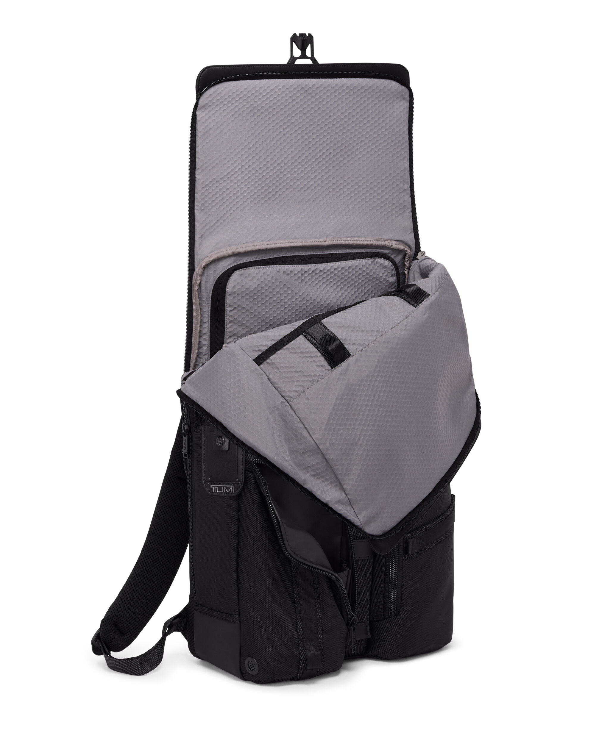 Alpha Bravo Surveillance Flap Backpack Black | TUMI Germany