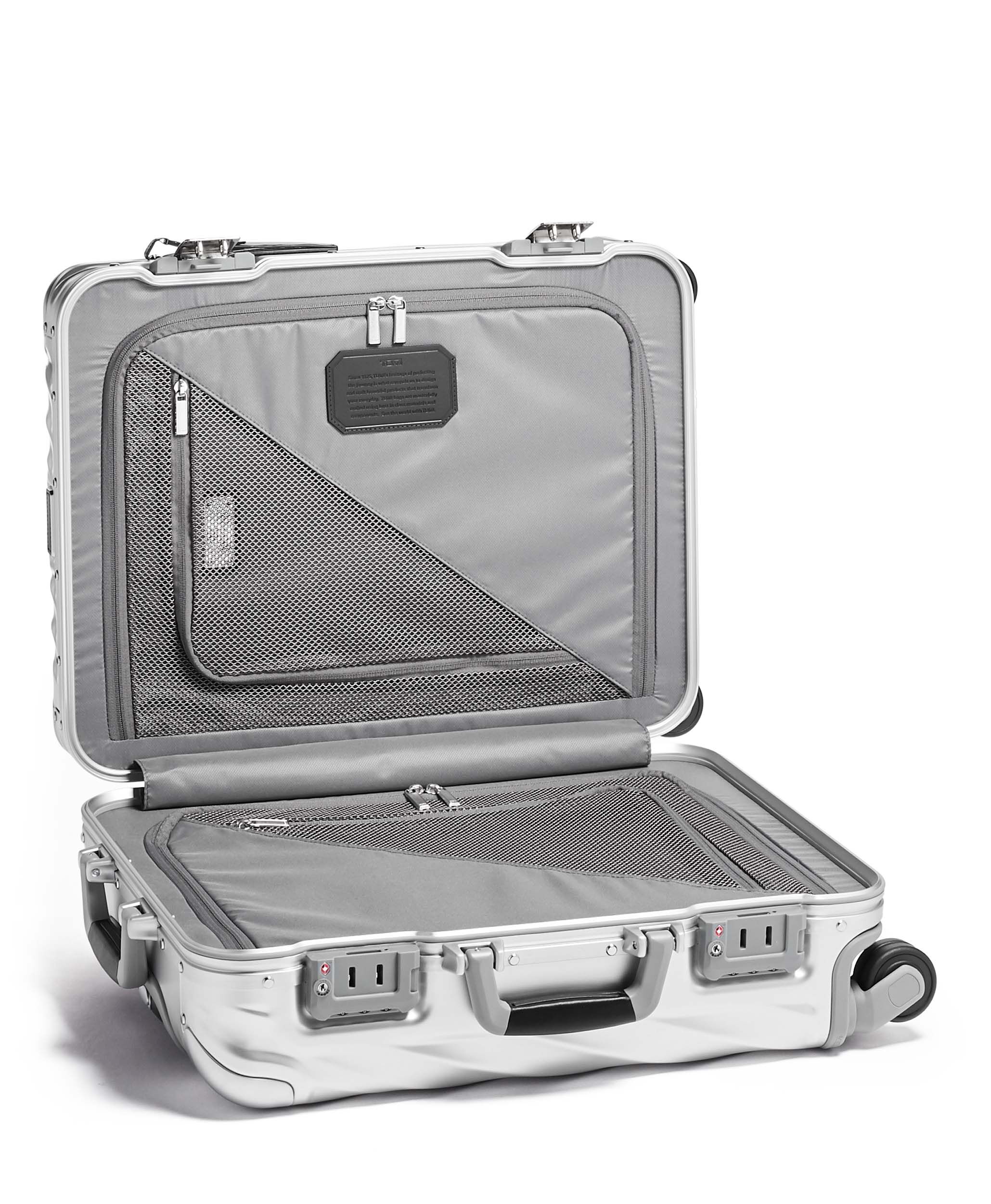 19 Degree Aluminium Continental Carry-On 56 cm Silver | TUMI