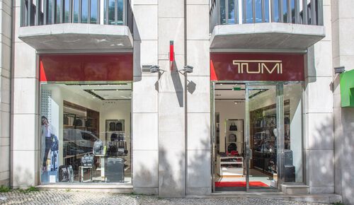 TUMI Store